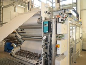 Slitting with easy exchangeable cutting modules