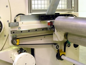 contact roll slide for contact winding mode or gap winding mode contact roll slide for contact winding mode or gap winding mode