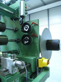 Slitting device with edge trim winder Slitting device with edge trim winder