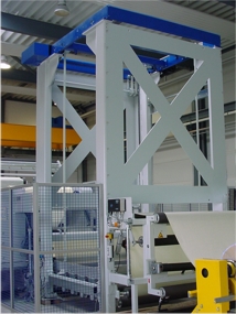 Accumulator for adhesive plastic films